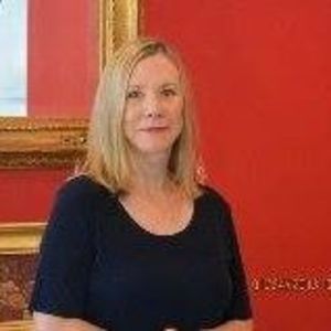 Meet your Posher, Leslie